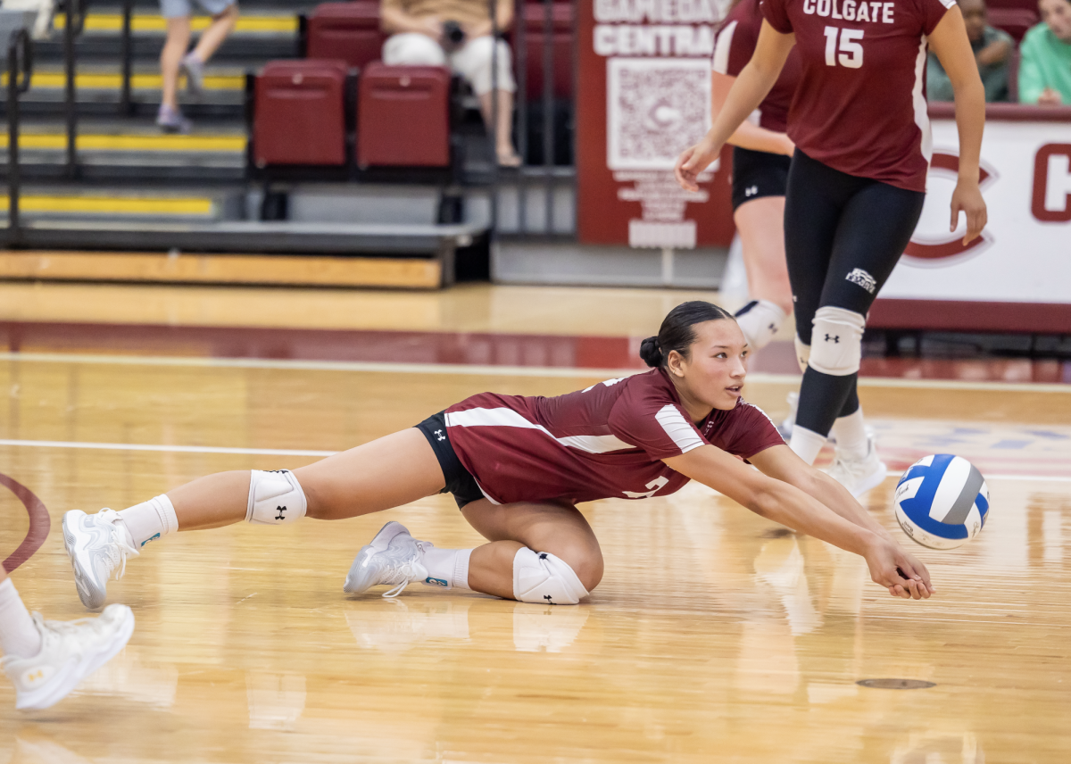 Volleyball Shows Resilience With Strong Start in Conference Play